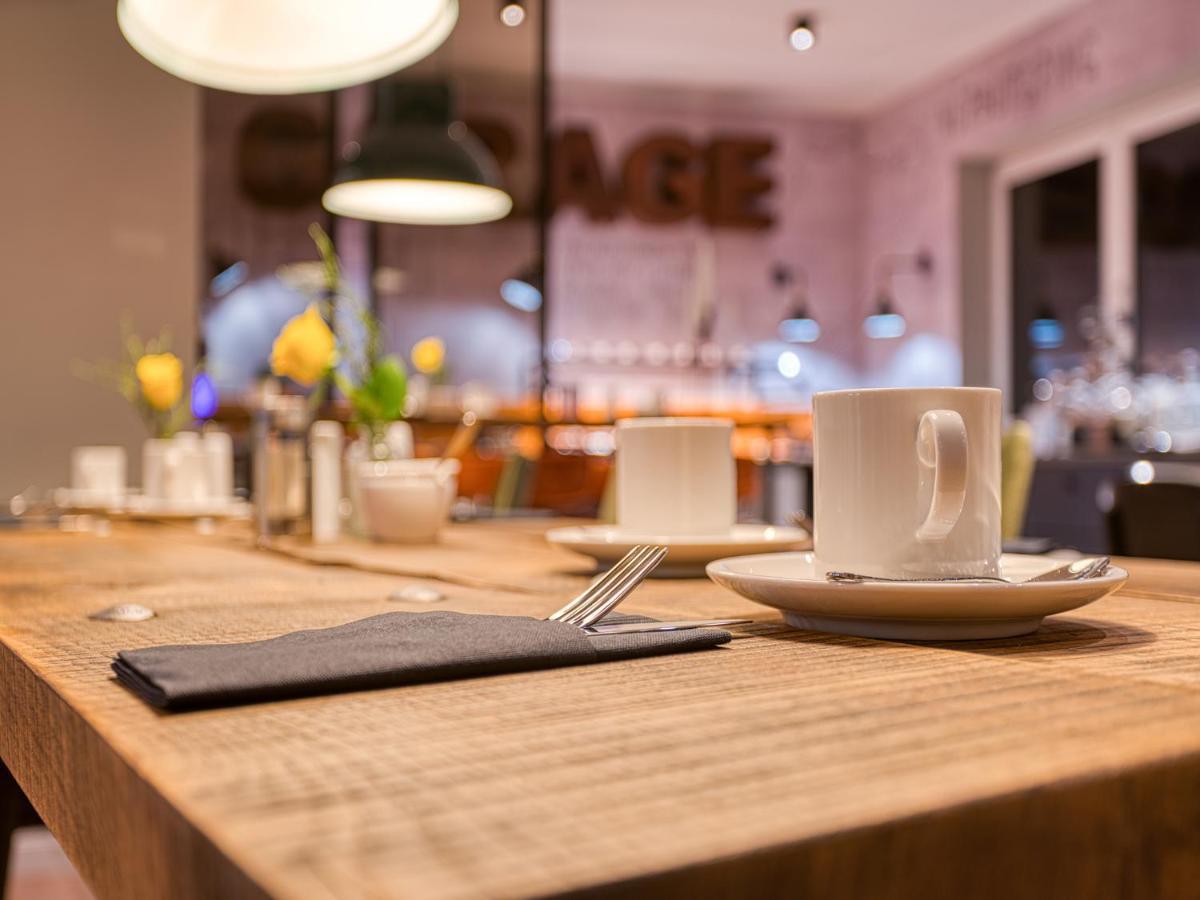Vienna House Easy By Wyndham Инголщат Екстериор снимка