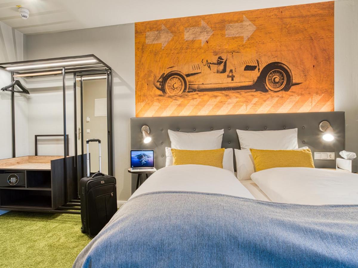 Vienna House Easy By Wyndham Инголщат Екстериор снимка
