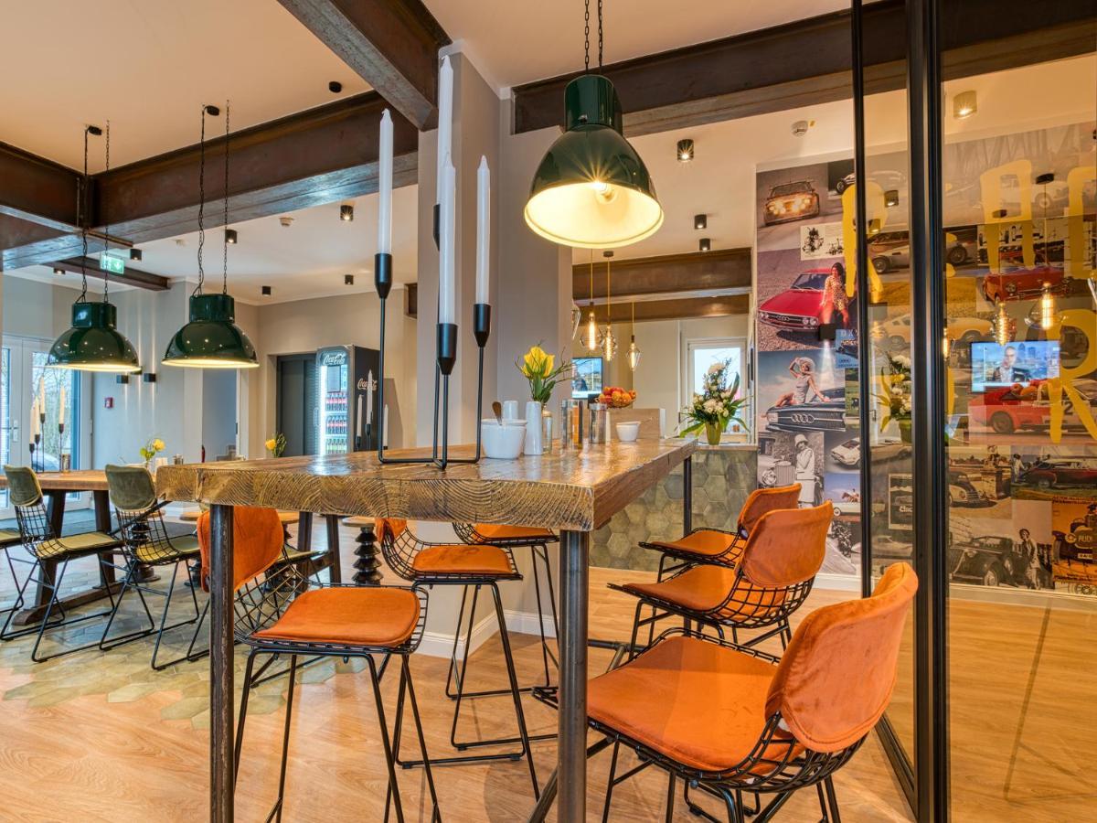 Vienna House Easy By Wyndham Инголщат Екстериор снимка