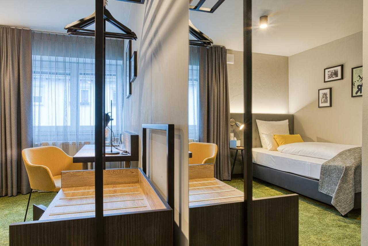 Vienna House Easy By Wyndham Инголщат Екстериор снимка