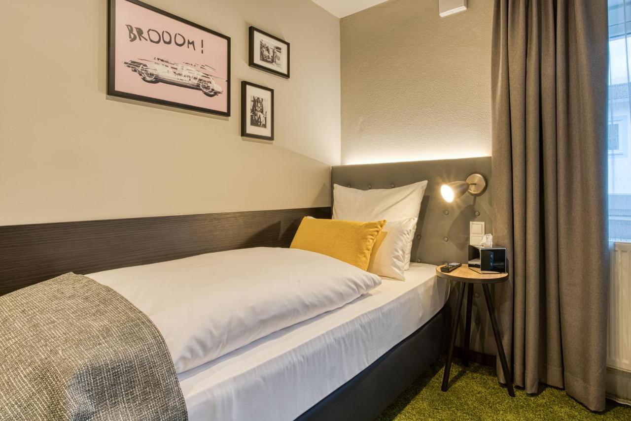 Vienna House Easy By Wyndham Инголщат Екстериор снимка