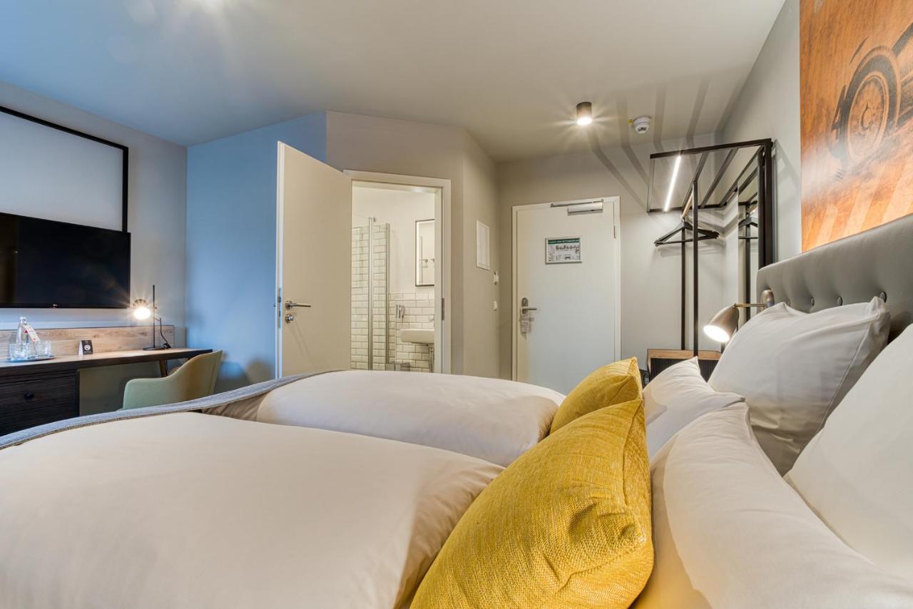 Vienna House Easy By Wyndham Инголщат Екстериор снимка